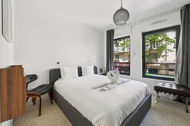 City, Apartment, City Street View، RESIDENCE AURMAT 3/7