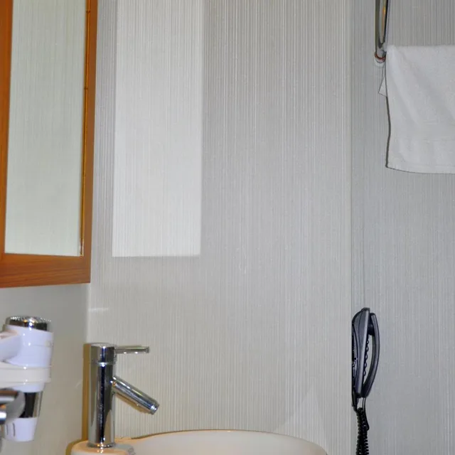 Room, Double Bed, Island Hotel 7/7