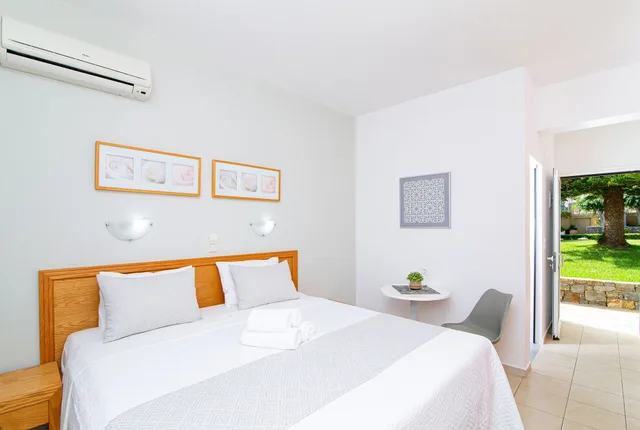 استوديو سوبيريور بسرير مزدوج، Villa Mare Monte Aparthotel 1/10