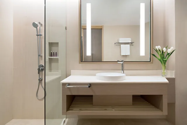 Avani, Deluxe, King Bed, Hot Tub، Avani Hua Hin Resort 4/5