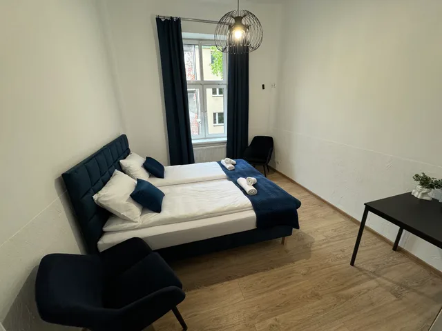 غرفة قياسية بسرير كوين، Atelier Aparthotel By Artery Hotels 1/7