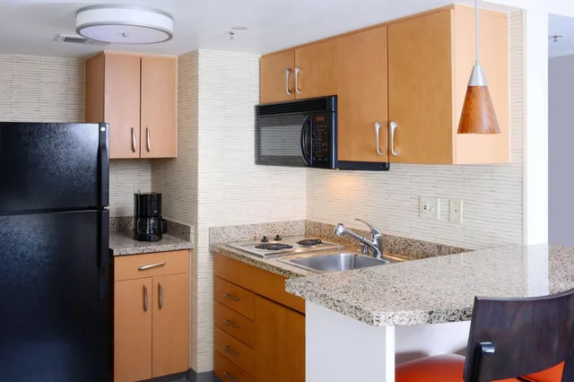 2 Bedrooms, Superior, Suite, Multiple Beds، Sonesta ES Suites Dallas Medical Market Center 4/4