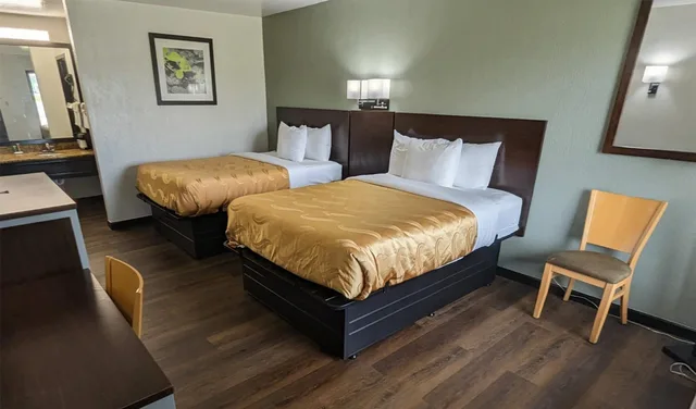 غرفة بسريرين مزدوجين للمدخنين، Quality Inn Moss Point - Pascagoula 2/6