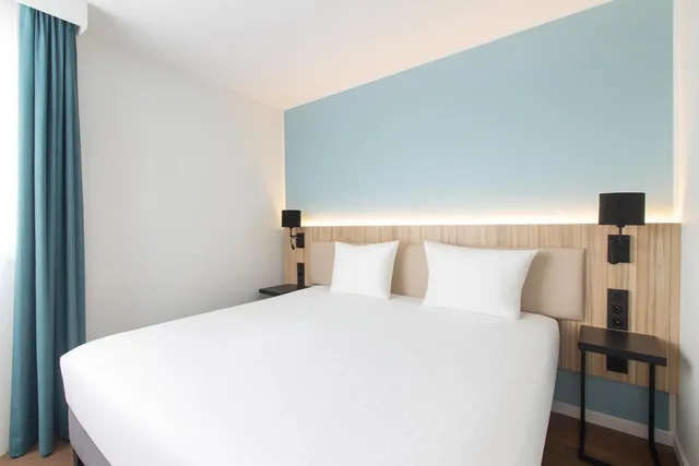 غرفة قياسية رباعية، Four Points by Sheraton Reims Cathedrale 2/10