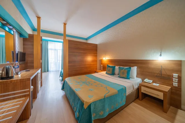 Room, Quadruple, Miarosa Kemer Beach 3/7