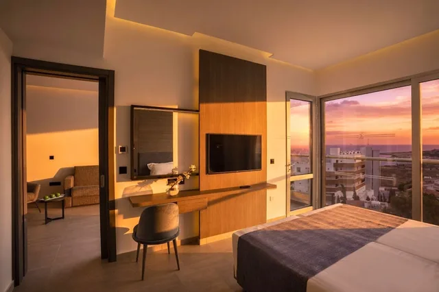 جناح إليت تنفيذي بسريرين منفصلين، Cavo Maris Beach Hotel 9/10
