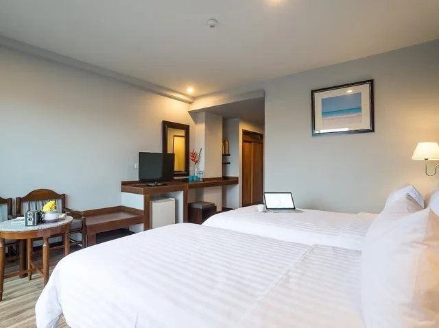 غرفة ديلوكس بإطلالة على المسبح، Savotel 4/8