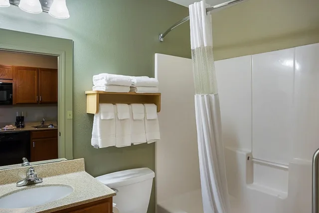 Efficiency, Suite, 2 Queen Beds, Accessible, Birch Hill Suites Clarksville 4/4