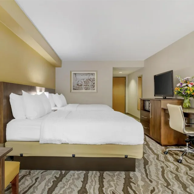 غرفة، Best Western Plus River Escape Inn & Suites 4/6