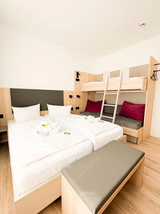 غرفة رباعية بحمام مشترك، Holi Hostel Hotel 3/3