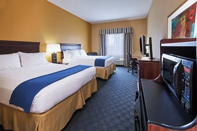 غرفة قياسية بسريرين كوين لذوي الإعاقة، Holiday Inn Express Hotel And Suites Corpus Christi Nw Calallen 1/4