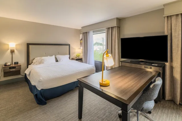 استوديو بسرير كينج مع أريكة لذوي الإعاقة، Hampton Inn Jasper 2/9