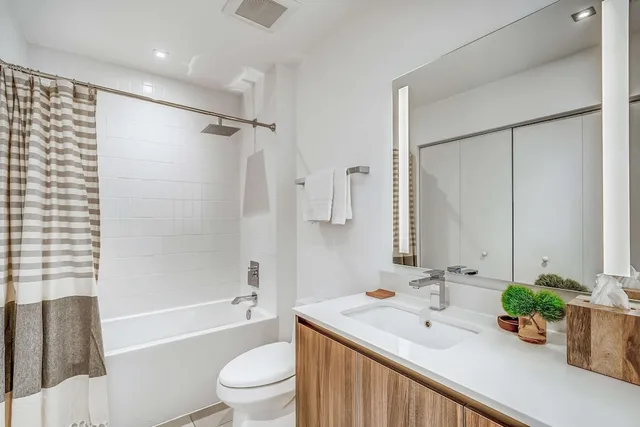 2 Bedrooms, Apartment, Den، Sentral Wynwood 6/10
