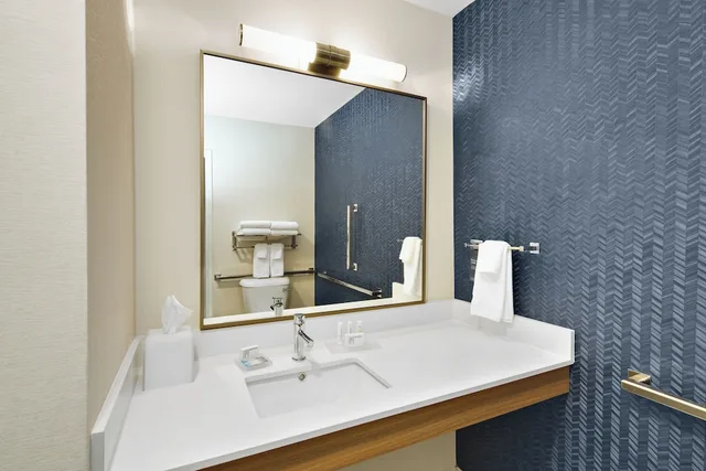 جناح بسرير كينج لذوي الإعاقة، Fairfield Inn & Suites by Marriott Columbus New Albany 4/4