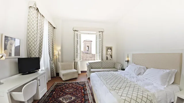غرفة قياسية بسرير مزدوج بإطلالة، Hotel San Miniato 4/9