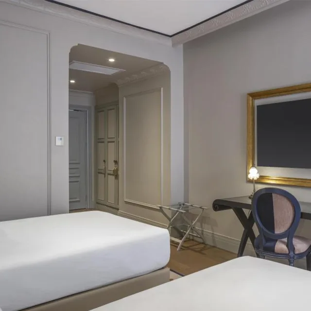 غرفة بسرير فردي، Palazzo Donizetti Istanbul, Tapestry Collection by Hilton 1/3