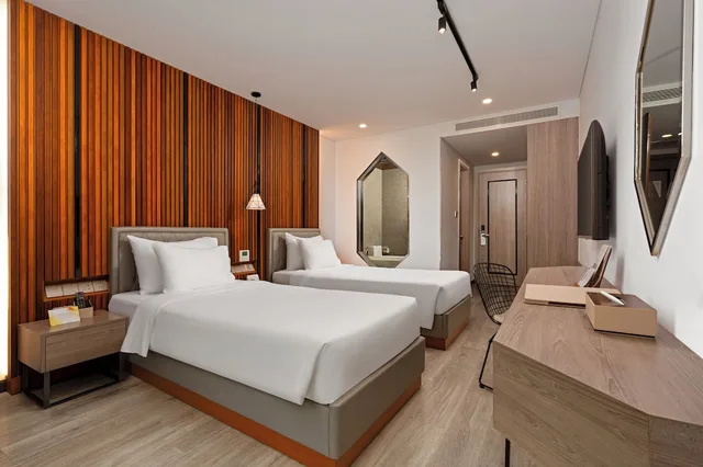 غرفة ديلوكس بسريرين منفصلين بإطلالة على النهر، HAIAN Riverfront Hotel 1/4