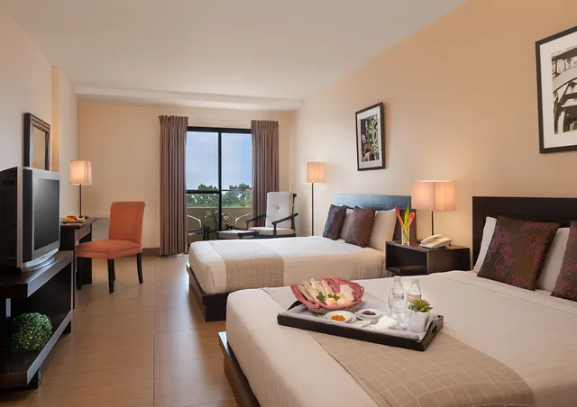 غرفة بريميير عائلية بسريرين كوين، Kimberly Tagaytay Hotel 2/4