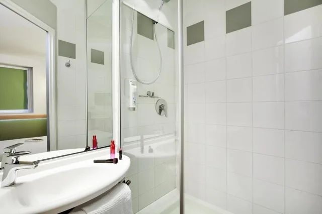 غرفة عائلية بسرير بطابقين، ibis Budget Clermont Ferrand Centre Montferrand 4/5