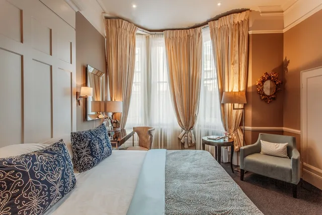 Gardens, Deluxe, Twin Beds, King Bed، No 11 Cadogan Gardens Hotel 7/10