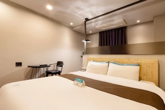 غرفة قياسية بسرير كينج، Sorgente Business Hotel 6/10