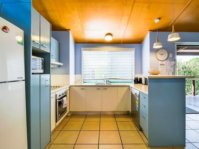 فيلا بسرير كوين وسريرين منفصلين بغرفتي نوم يُسمح فيها بالحيوانات الأليفة، Boat Harbour Studio Apartments and Villas 10/10