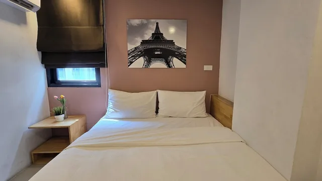 Superior, Queen Bed, Building 2، Sleepstation Hotel At Pratunam 6/8