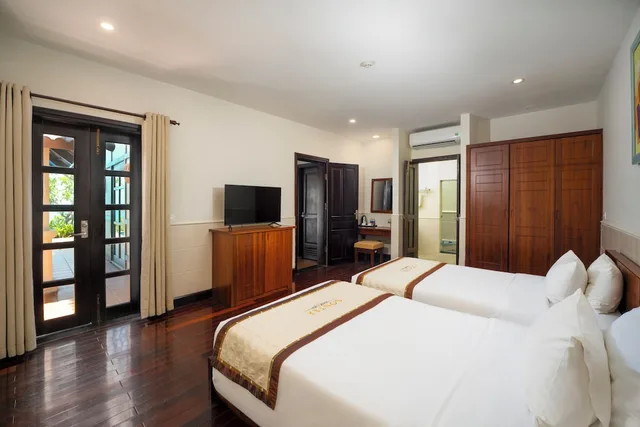 2 Bedrooms, Villa, 2 King Beds, Beach Front, Private Pool، Son Tra Resort Spa 1/10