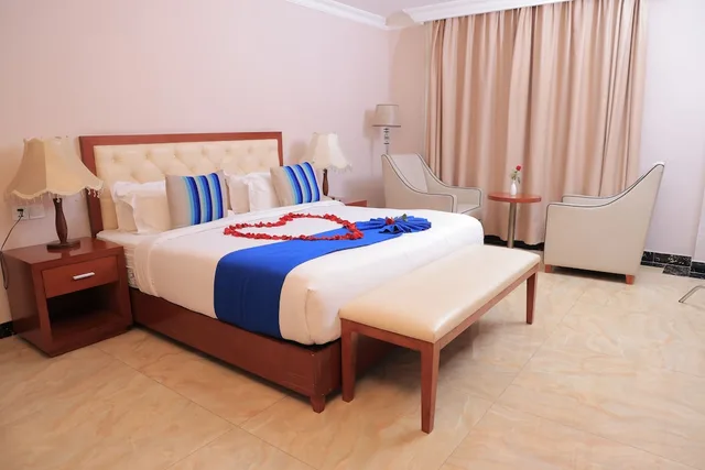 جناح تنفيذي بسرير كينج بغرفة نوم واحدة، Tolip Olympia Hotel 1/5