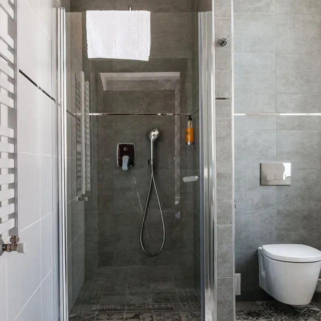 غرفة بسريرين منفصلين مع سرير إضافي، Wilga Hotel 5/6