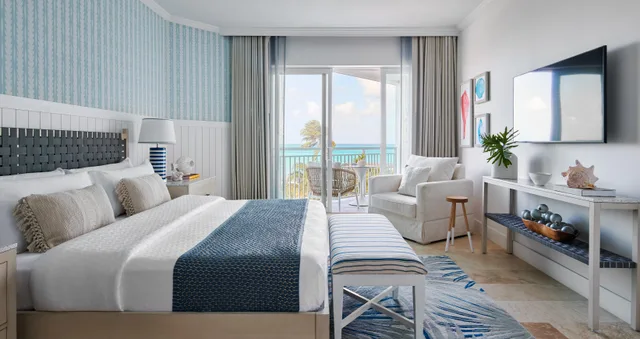 Honeymoon, East, Ocean View, Club Floor، Sandals Royal Bahamian - Adults Only 1/2