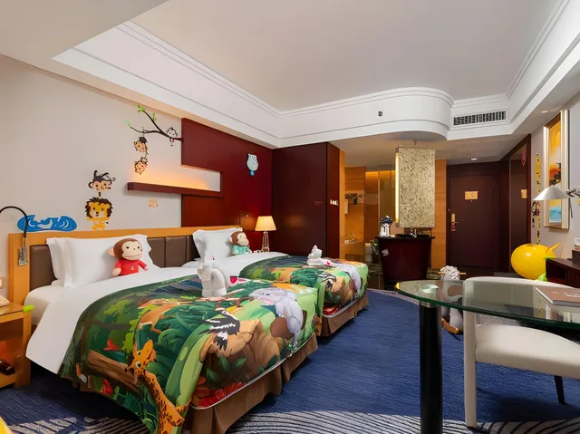 Forest, Family, Sea View، Zhuhai Charming Holiday Hotel 1/1