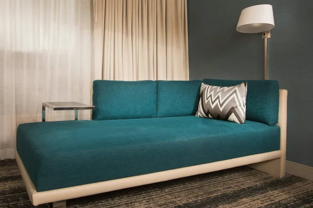 غرفة، Boston Marriott Burlington 1/2