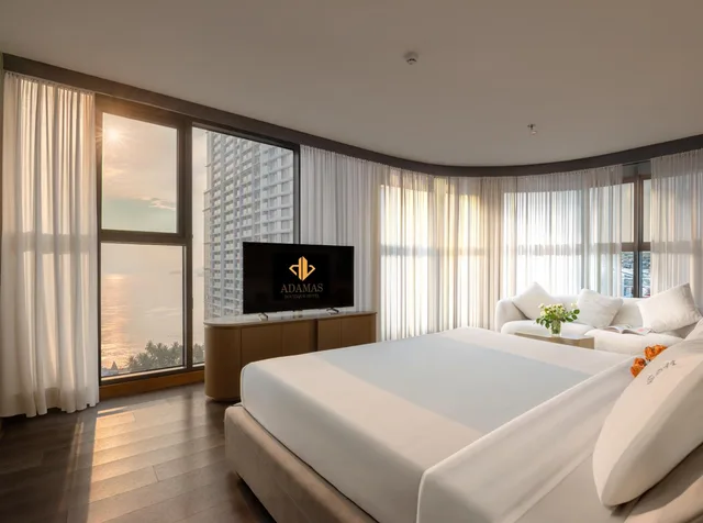 جناح رئاسي بسرير مزدوج بإطلالة على البحر بشرفة، Adamas Boutique Hotel 1/2