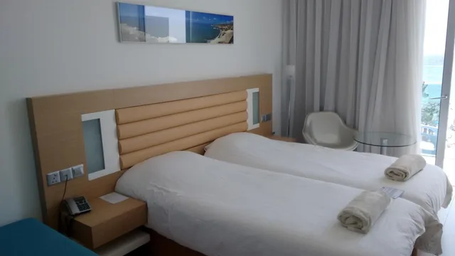 Room, Single Bed, Inland View، Vrissaki Beach Hotel 4/10