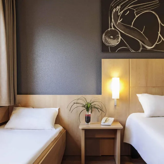 غرفة ثلاثية بسرير فردي، IBIS BARCELONA CORNELLA 7/10
