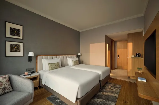 غرفة بزنس بسريرين منفصلين، Hyatt Place Bhopal 2/3