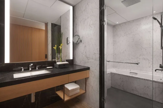 غرفة بسرير كينج بشرفة، Hyatt Regency Hengqin 3/7