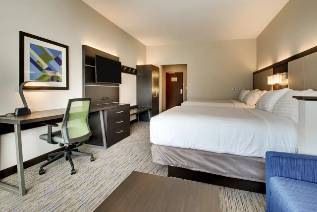 جناح بسرير كوين، Holiday Inn Express & Suites - Summerville 2/2