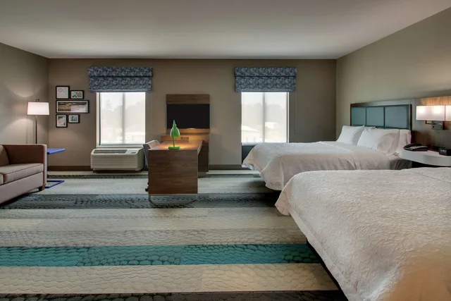 جناح استوديو بسريرين كوين لذوي الإعاقة، Hampton Inn And Suites Southport 1/2