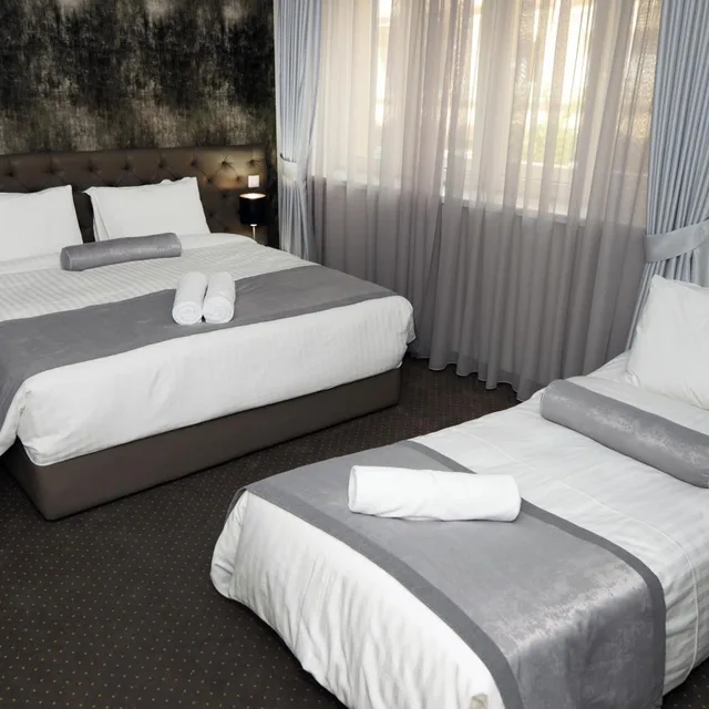 غرفة سوبيريور بسرير كينج، Alexander Square Boutique Hotel 1/10