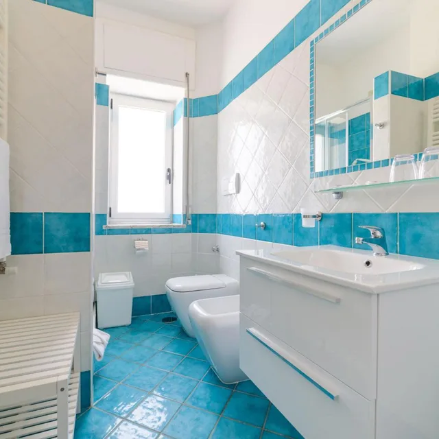 غرفة بإطلالة على البحر، HOTEL CALANCA 9/9