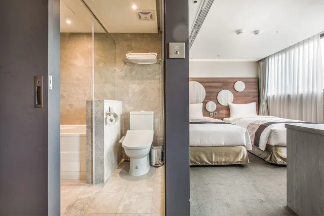 غرفة ديلوكس بسريرين منفصلين بإطلالة على المدينة بشرفة، Green World Hotel Songshan 7/7