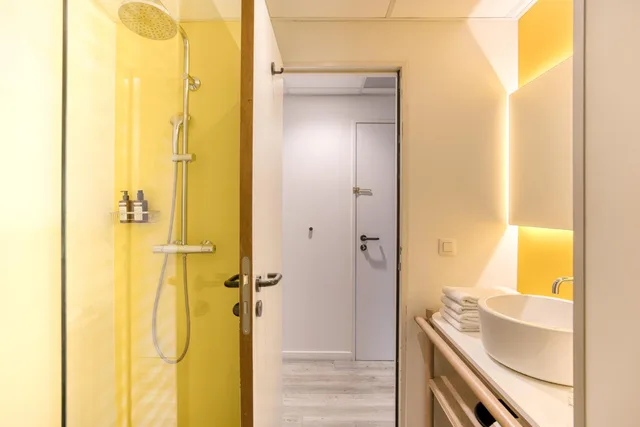 جناح عائلي، B&B Hotel Brussels Centre Louise 7/8