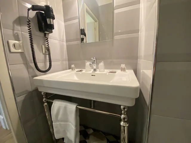 شقة كومفورت بشرفة في الطابق الأرضي، Villa Beaupeyrat 4/9