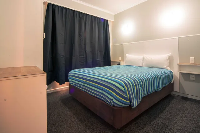 2 Bedrooms, Flat, Twin Beds, Bunk Bed, Sofa, Xxl، Coronation Park 1/3