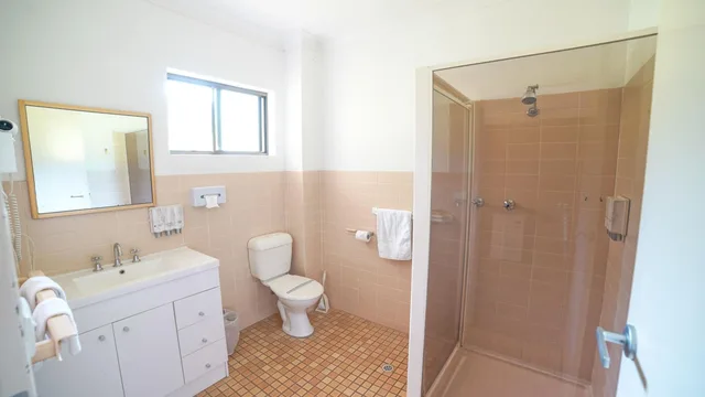غرفة تنفيذية بسرير كوين، COUNTRY COMFORT COFFS HARBOUR 10/10