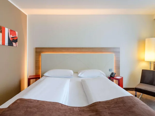 Superior, Single Bed, Mercure Hotel Stuttgart Airport Messe 6/10
