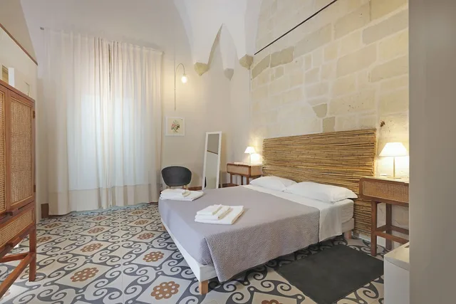 Classic, Queen Bed, Palazzo Circolone 10/10