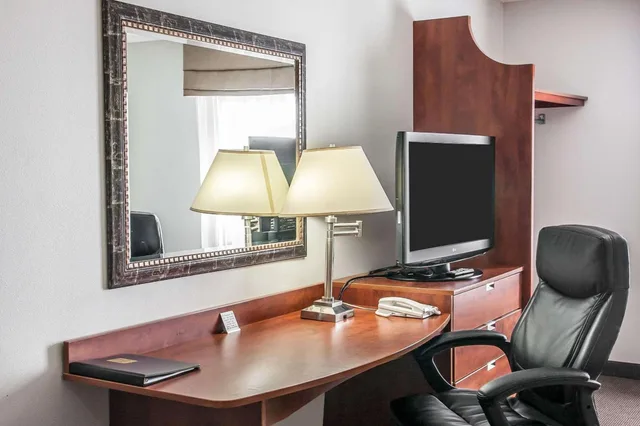 جناح بسريرين كوين، Sleep Inn and Suites Conference Center And Water Park 3/5